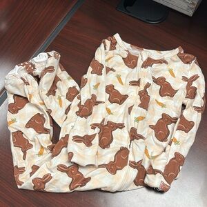 Caden Lane Bunny Bites Zipper Footie 6/12 months